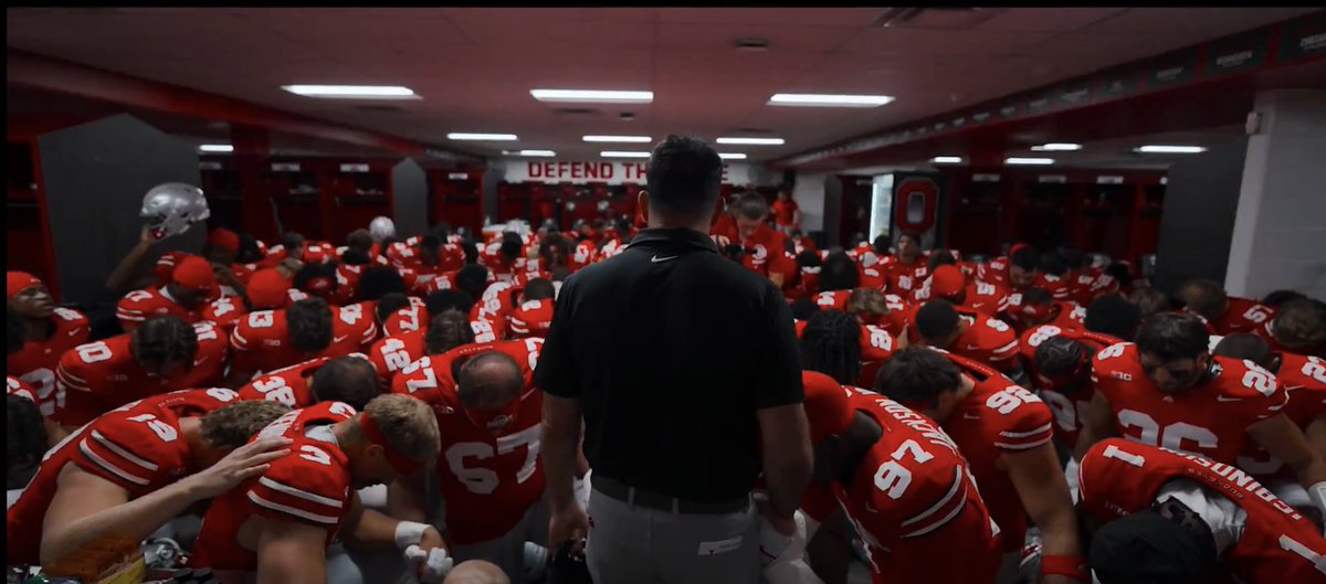 Nut_Buc's tweet image. Can we talk about how hard this picture is