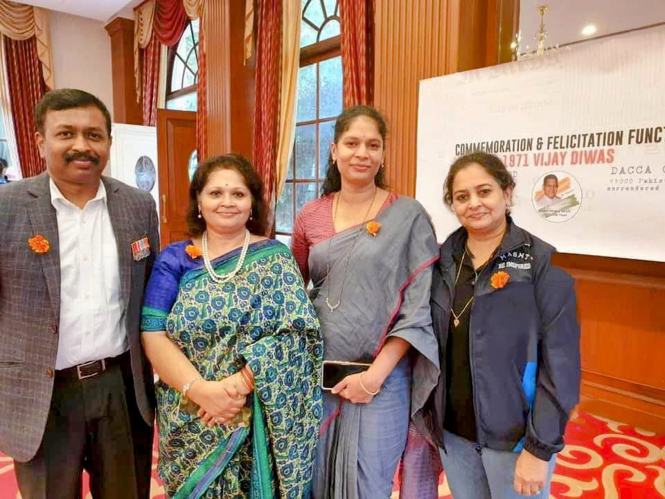 priority_n's tweet image. Good Wishes, Respect and Happy birthday to the #LivingLegend 

CAPTAIN NAVEEN NAGAPPA
SENA MEDAL
13 JAKRIF

on his Birthday today.
@CaptNagappa was severely injured in the battle of #Point4875 in 1999 in #KargilWar in which CAPT VIKRAM BATRA was immortalized.

#KnowYourHeroes