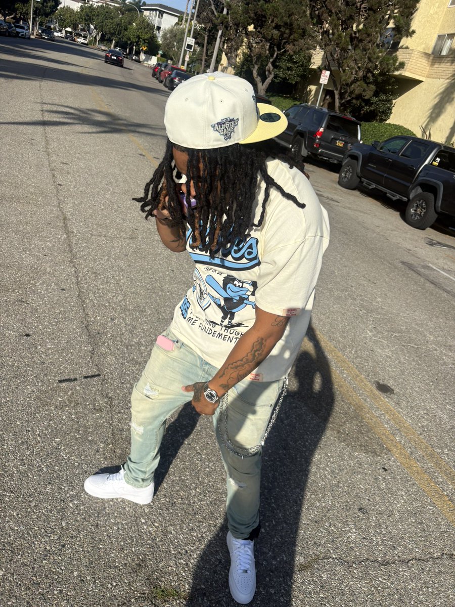 __Double___'s tweet image. ….. 📈