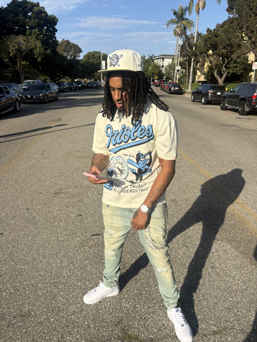 __Double___'s tweet image. ….. 📈