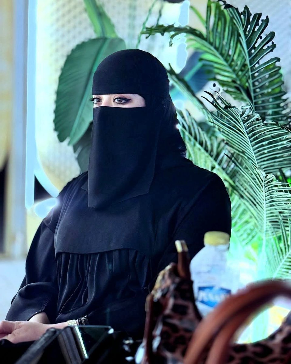 &gt; *لم أحــبــك لحاجتي للحب، و لم أحبّك لتسد فراغات أيامي، 
مساء الورد 🌹