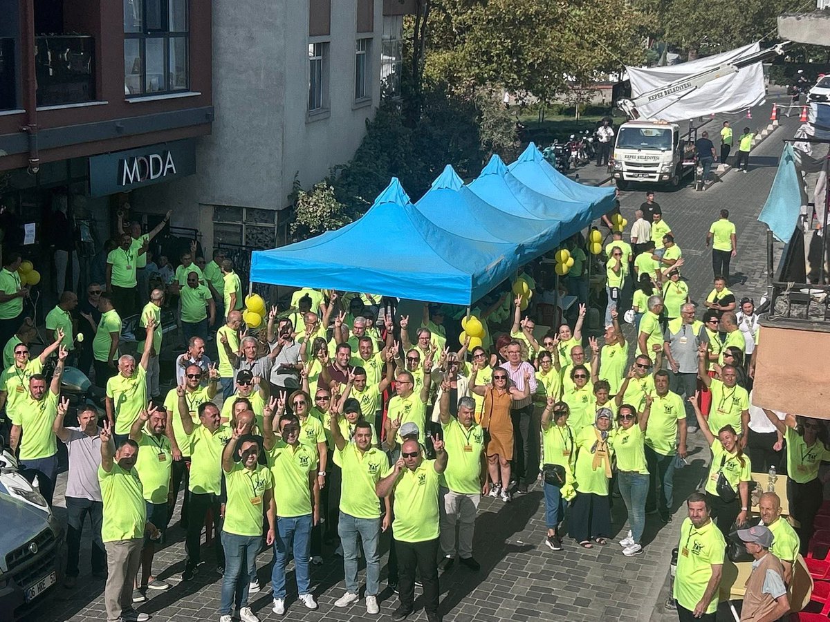 arslanbirol17's tweet photo. Bugün Kepez’de mahalle delege seçimimizi, Partimize ve Kepez Örgütümüze yakışır bir şekilde gerçekleştirdik. https://t.co/XpgdJFirhp