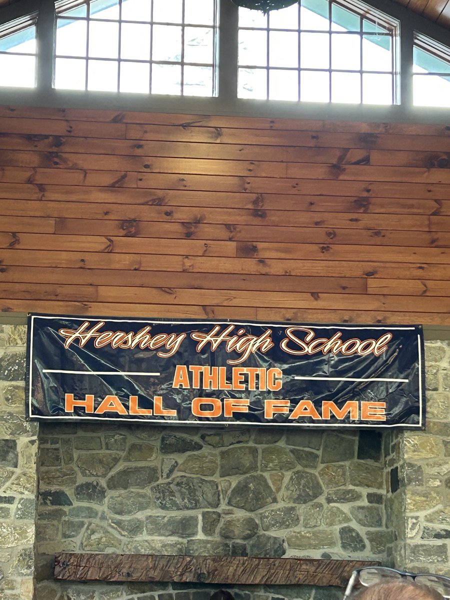Welcome to the club ⁦<a href="/P_Blackburn43/">Hershey Boys BBall</a>⁩  had a great time at your induction today. Well deserved my man.