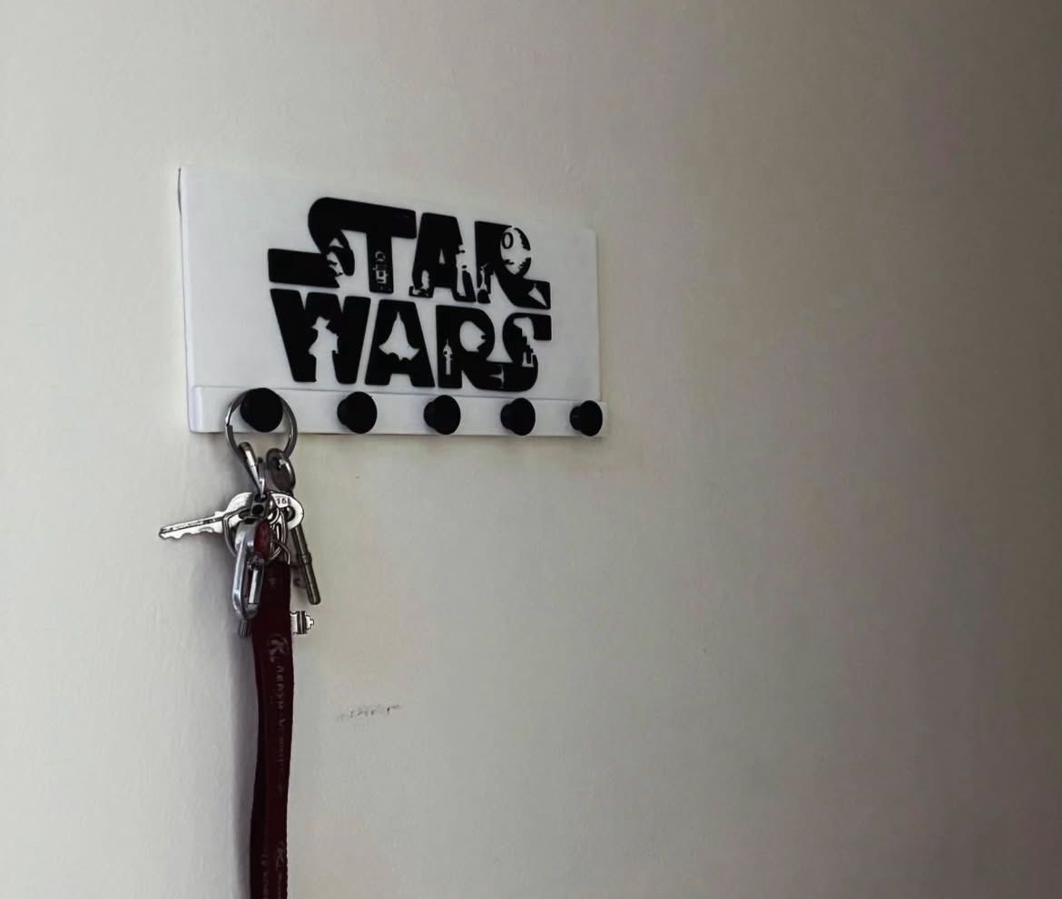 Twinforge_Tech's tweet photo. The Force is strong with this one… and so are your keys.
Our Star Wars–inspired key hanger keeps everything in one place, no Jedi mind tricks required. 🛸
Customize yours any way you like (without paying Death Star prices).
#StarWars #3DPrinting #CustomMade #Makers https://t.co/T2AV1zAoRQ