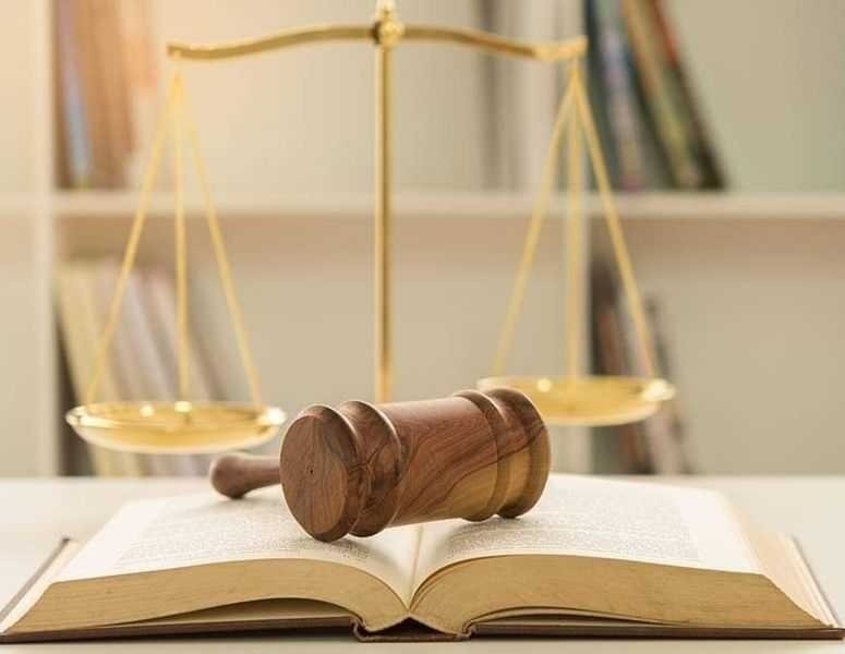 Absuelta resultó la procesada Teodora Zavala Euceda en la Sala Tercera del #TribunaldeSentencia de #SanPedroSula en el juicio por el supuesto ilícito de Maltrato Familiar Habitual.