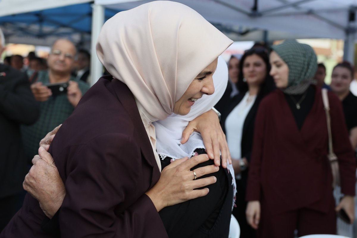 Mahinur Özdemir Göktaş tweet media