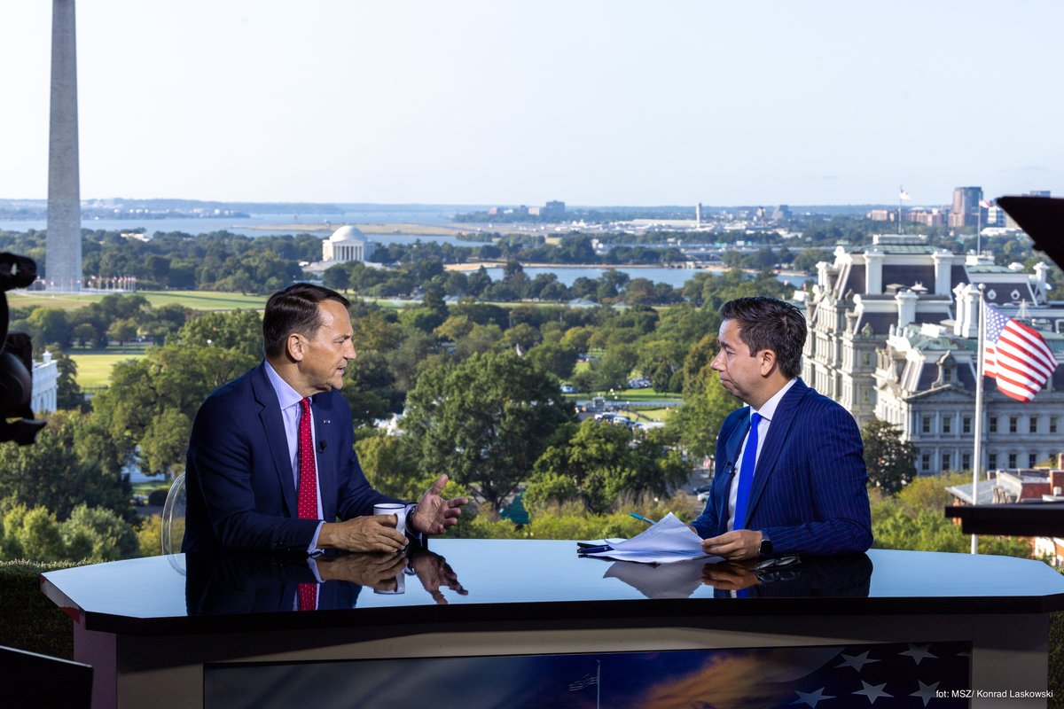 💬 Zapisuję prezydentowi <a href="/NawrockiKn/">Karol Nawrocki</a> na plus jeśli prezydent Trump dotrzyma obietnic utrzymania, a nawet zwiększenia kontyngentu amerykańskiego w Polsce.

| Wicepremier, min. <a href="/sikorskiradek/">Radosław Sikorski 🇵🇱🇪🇺</a> w <a href="/TVP1/">TVP1</a>