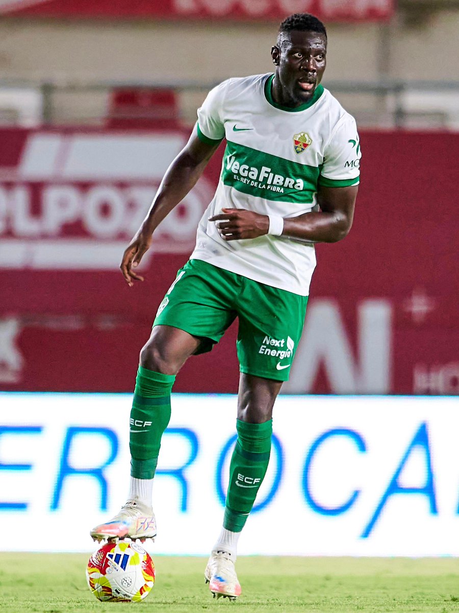 BamboDiabyDiaby's tweet photo. No vine a ver qué pasa, vine a hacer que pase. Feliz de estar de vuelta! 💪🏿💚 https://t.co/ufRPAXMSu8