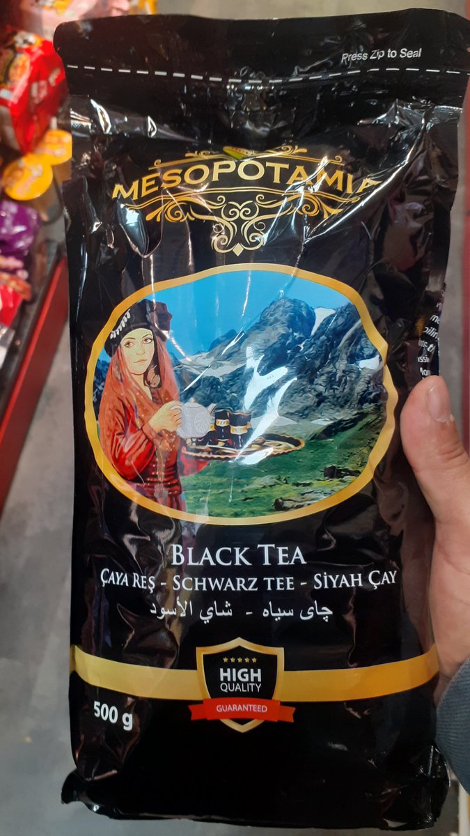 Çayımızı  demliyek