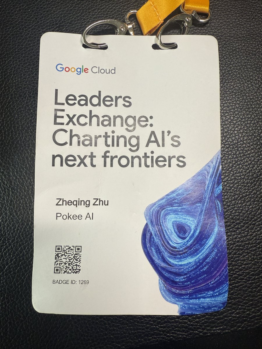 ZheqingZhu's tweet image. Honored to join Fortune 500 CXOs &amp;amp; Google Cloud CEO Thomas Kurian at the Google Cloud Leadership Summit. Gained insights into Google&apos;s AI roadmap &amp;amp; future tech path. Excited to share thoughts on startup opportunities.