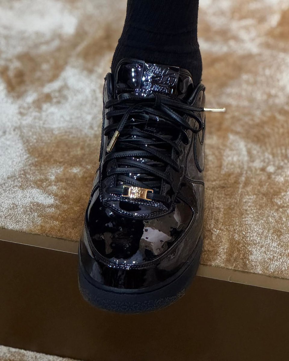 nike air force 1 lebron james