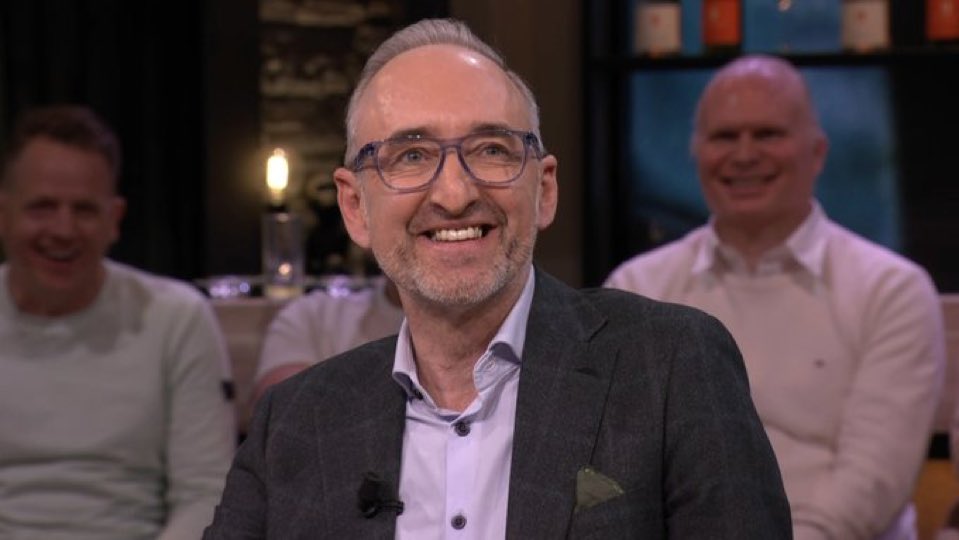 Henk Vermeer van de BBB wordt nogal eens afgeschilderd als een “lulletje rozewater”, maar ik vind hem beter dan de meeste Kamerleden van allerlei andere partijen.
Wat mij betreft mag hij wel blijven.