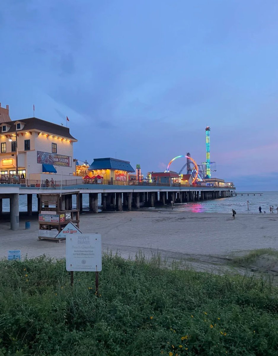 TuesdaysTish's tweet photo. Galveston
#houstonhookups https://t.co/a576lUIap7