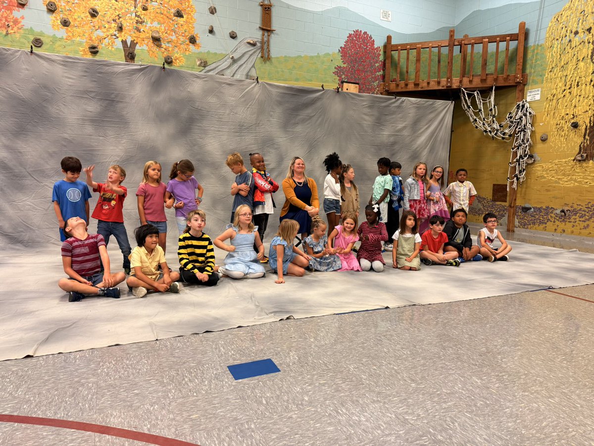 Laura Packert tweet media