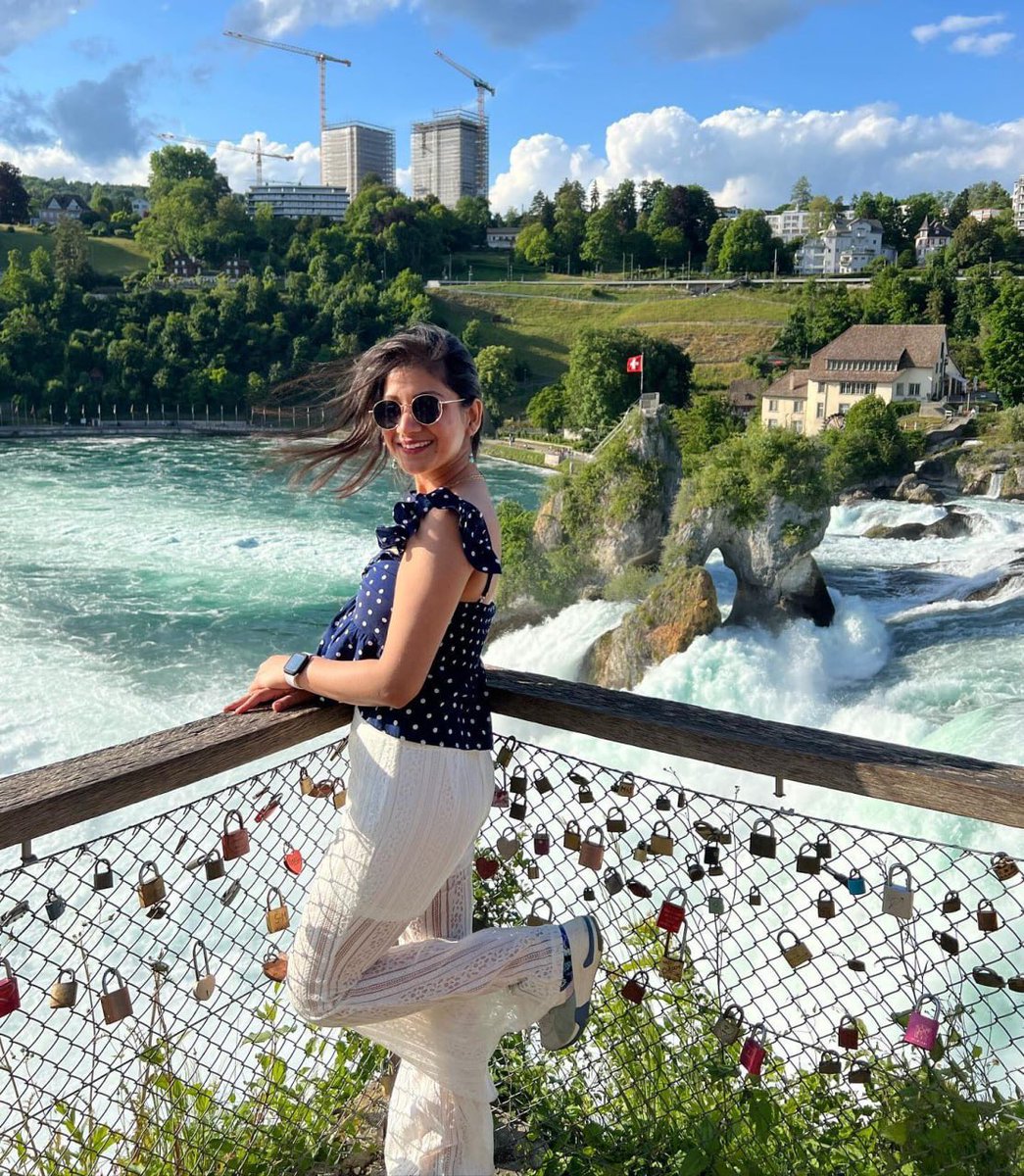 Meera000143's tweet photo. Beautiful views, good vibes, and great company waterfalls always lift my energy 🤩. At Rheinfall, the sound of the water and cool mist just make you feel alive. Moments like this with friends stay in your heart forever. https://t.co/UjRXQ4slzx