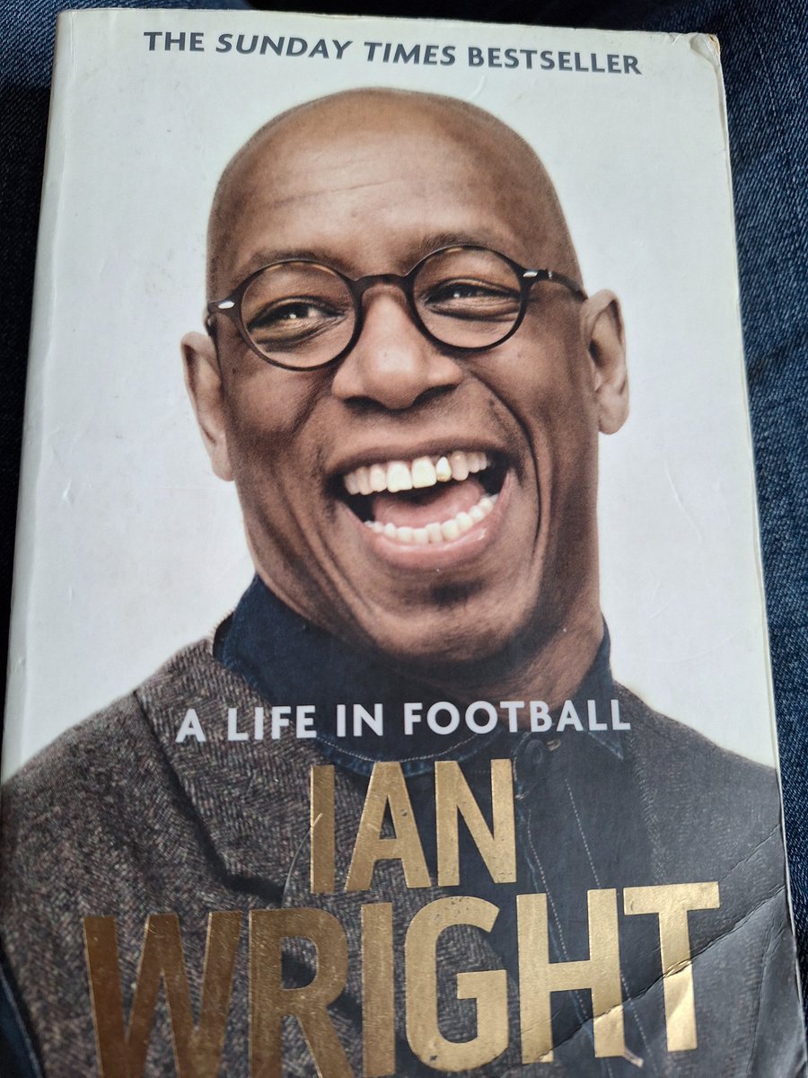 johnb76's tweet photo. Heading away for a few weeks and these have just arrived @JoeMarler @RealBobMortimer  @IanWright0 https://t.co/S5OnY3bbyZ