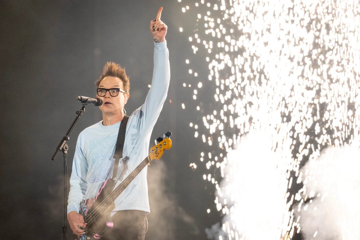 TFW when you have one week left until the coolest pop punk festival 😉