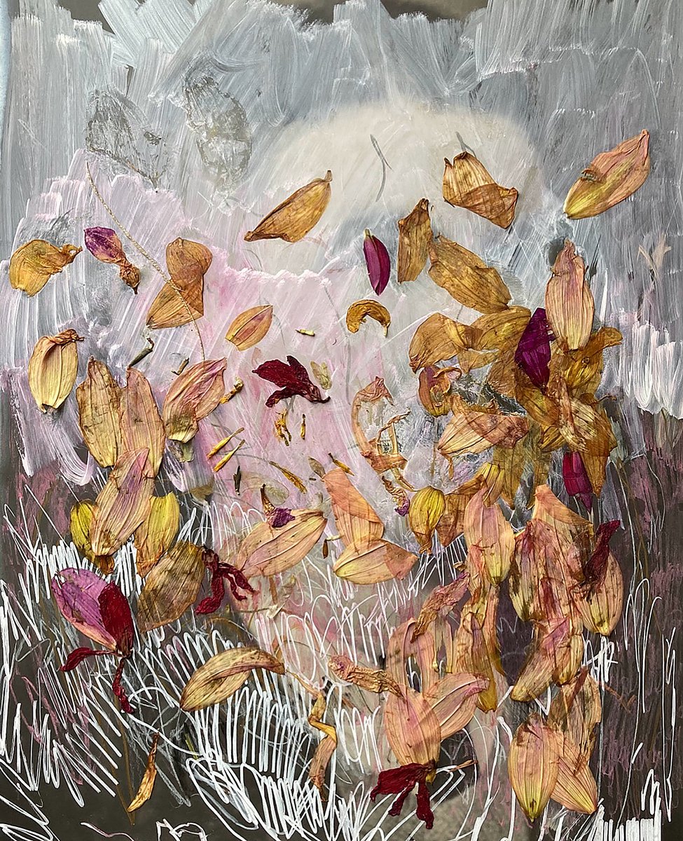 danaAfanego's tweet image. Recollect 
Is a series for diverse pieces reflecting a research about the past, the present, and what is also in the middle. The time, the movement and the passage of time in materials and objects.
The first piece of this series is now available @exchgART 
0.7 sol