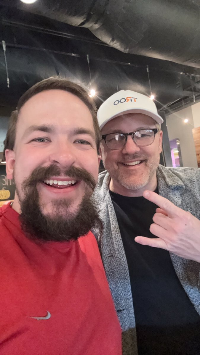 lostpeanut_'s tweet image. there’s a presence you can’t miss
when someone carries both
wisdom and heart,
it resonates deeper than words
that’s Doc G in every way to me
a mentor and coach beyond friendship,
steady in guidance, sharp in vision,
and always pushing others
to see more in themselves
off the…