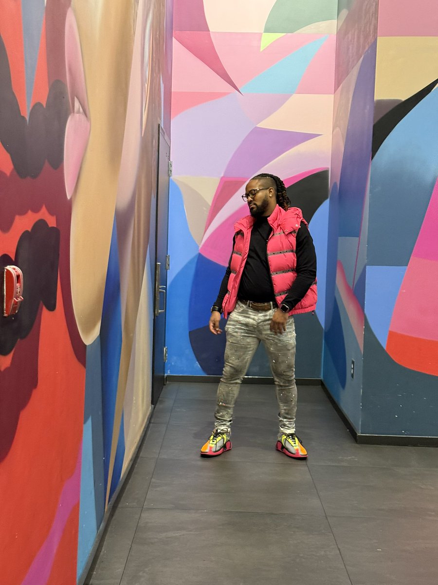 MaxxFreeze's tweet image. I get active wit this fashion fr 🤣