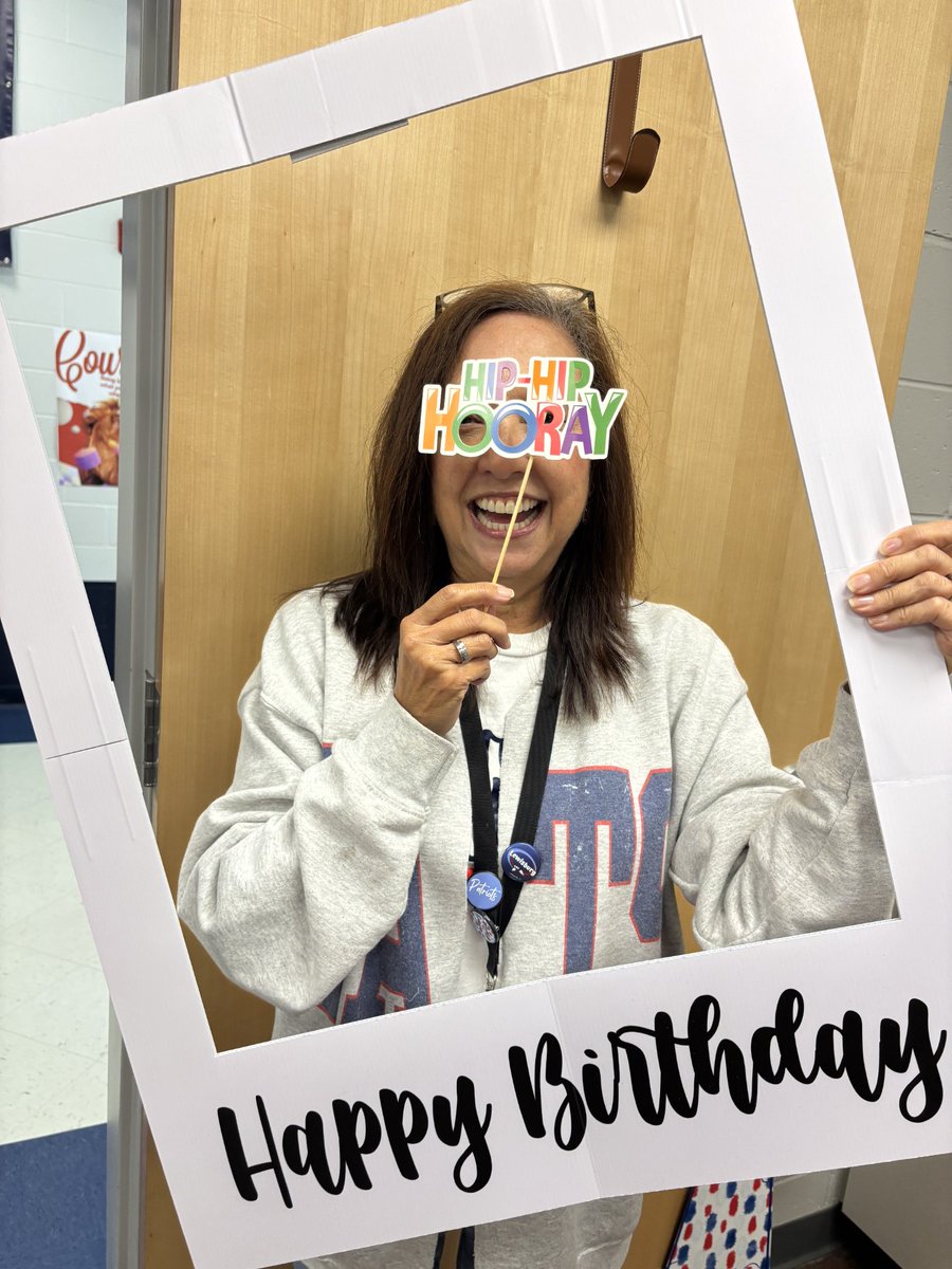 Lewisburg Middle PTO tweet media