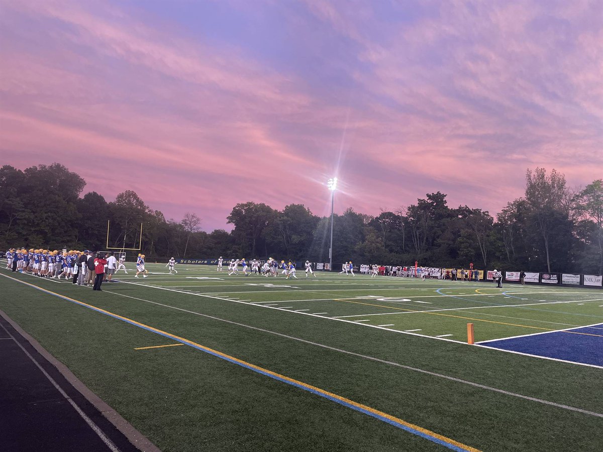DuckwallMax's tweet photo. It’s going to be another great night for four full quarters of hard-hitting football in Kusel Stadium.

Nothing beats a Friday Night in WARRIOR COUNTRY!!
@MariemontFB 
@CoachNLeone 
@TimRecognition 
@tsfootball https://t.co/xursiJ0Kf2