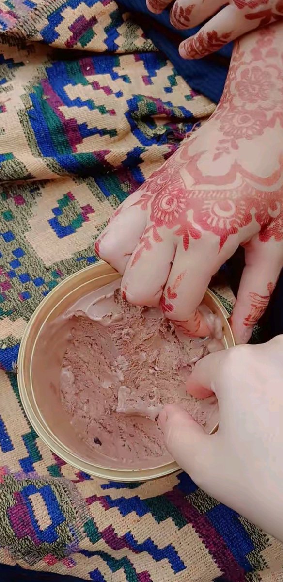 زما فالورز  500 پوره شول منننه کوم له ټولو نه 
راته مبارکی راکی