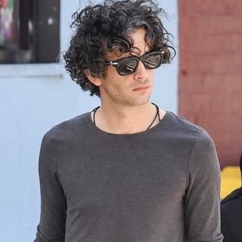 ksjguns's tweet image. CURLS MORE ALIVE THAN EVER WELCOME BACK NOTES MATTY