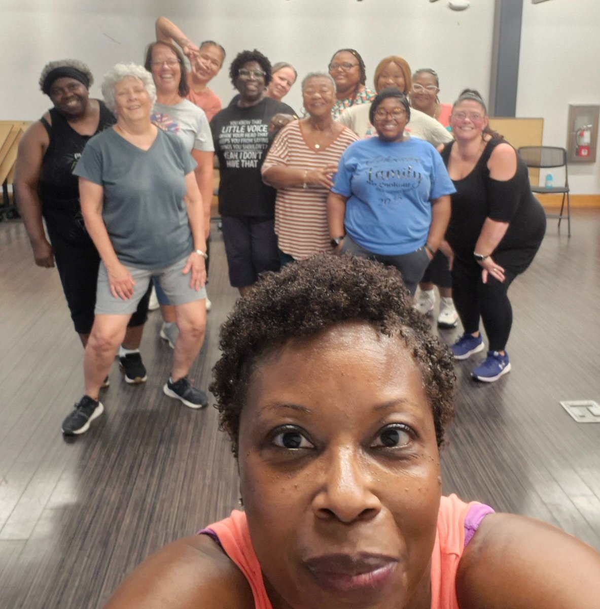 SomersetCounty1's tweet image. A fantastic group of ladies getting their fitness on with Dee! We have three sessions of Zumba left on Thursday evenings in Crisfield. Call 410-968-0955 to sign up🎶
#zumba #fitnessisfun #libraryprograms