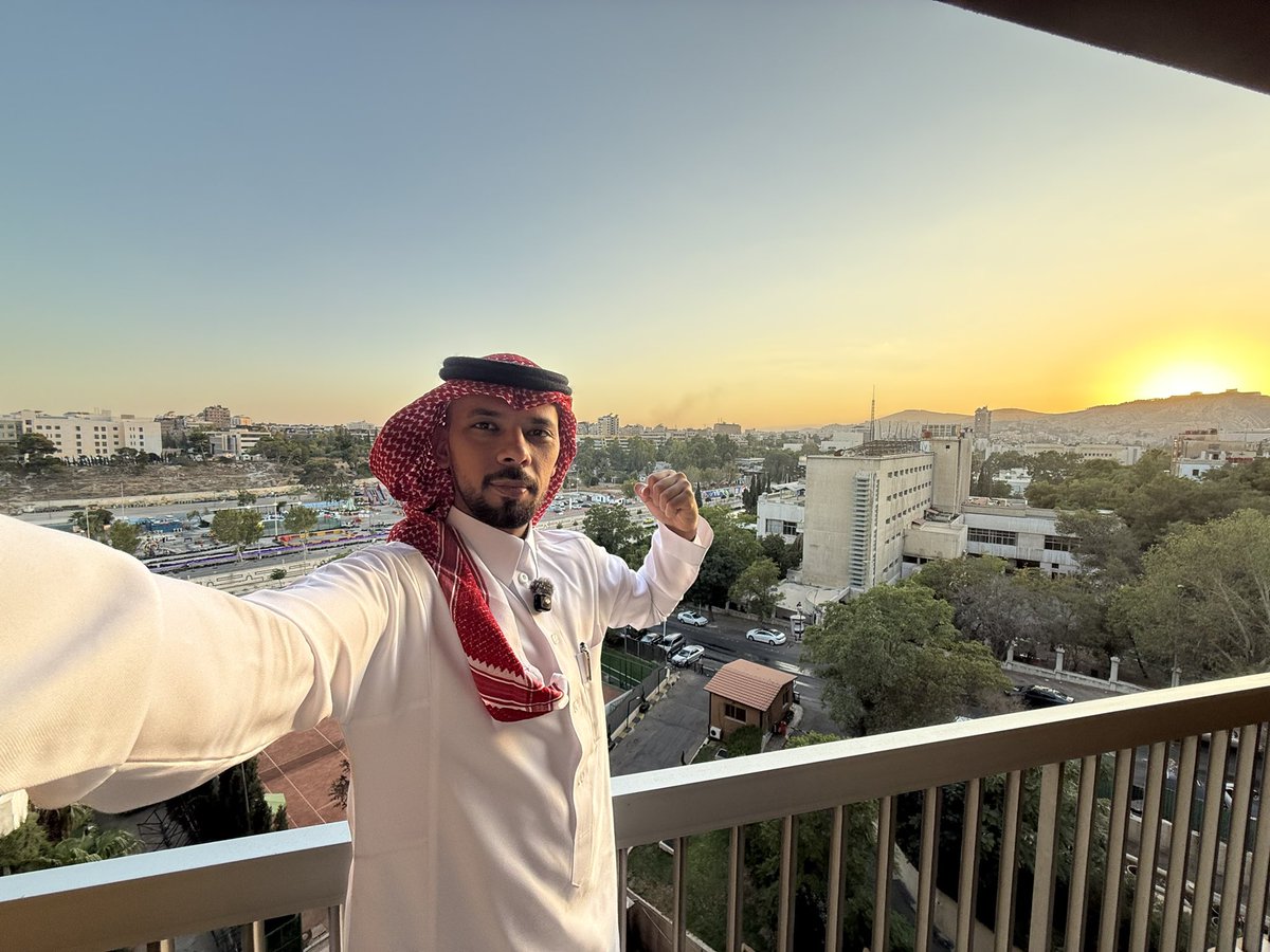 أول نظرة من بلكونة الشام 😍
خذت قلبي وزادت الغرام 💚

اخيراً اول زيارة لي في حياتي الى سوريا 🙏🏻

#سوريا #السعودية