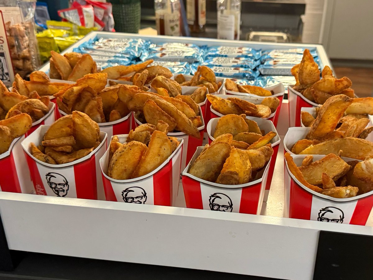 Billy Casale tweet media