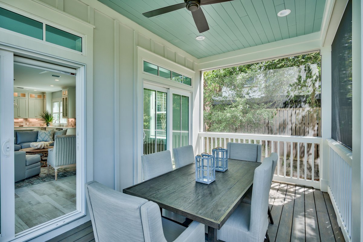 ChiMarBuilders's tweet photo. Fall feels even better from here 🧡 Whether it’s coffee at sunrise or cider at dusk, this screened-in porch brings the outdoors inside, making everything feel warm and cozy! https://t.co/3CQrw5BGa7
