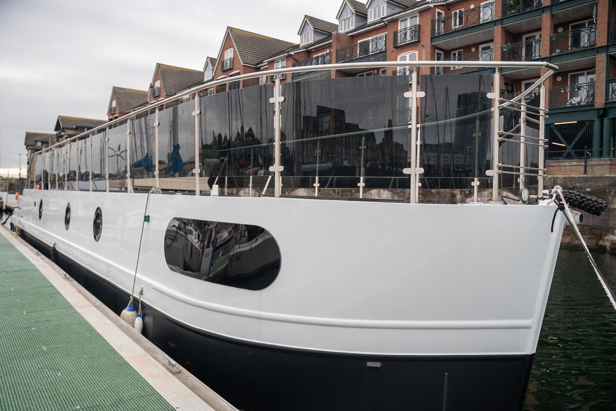 realsmigger's tweet photo. Luxury Dutch barge for sale Liverpool Marina, DM for details https://t.co/bA9Ob3q2Kq