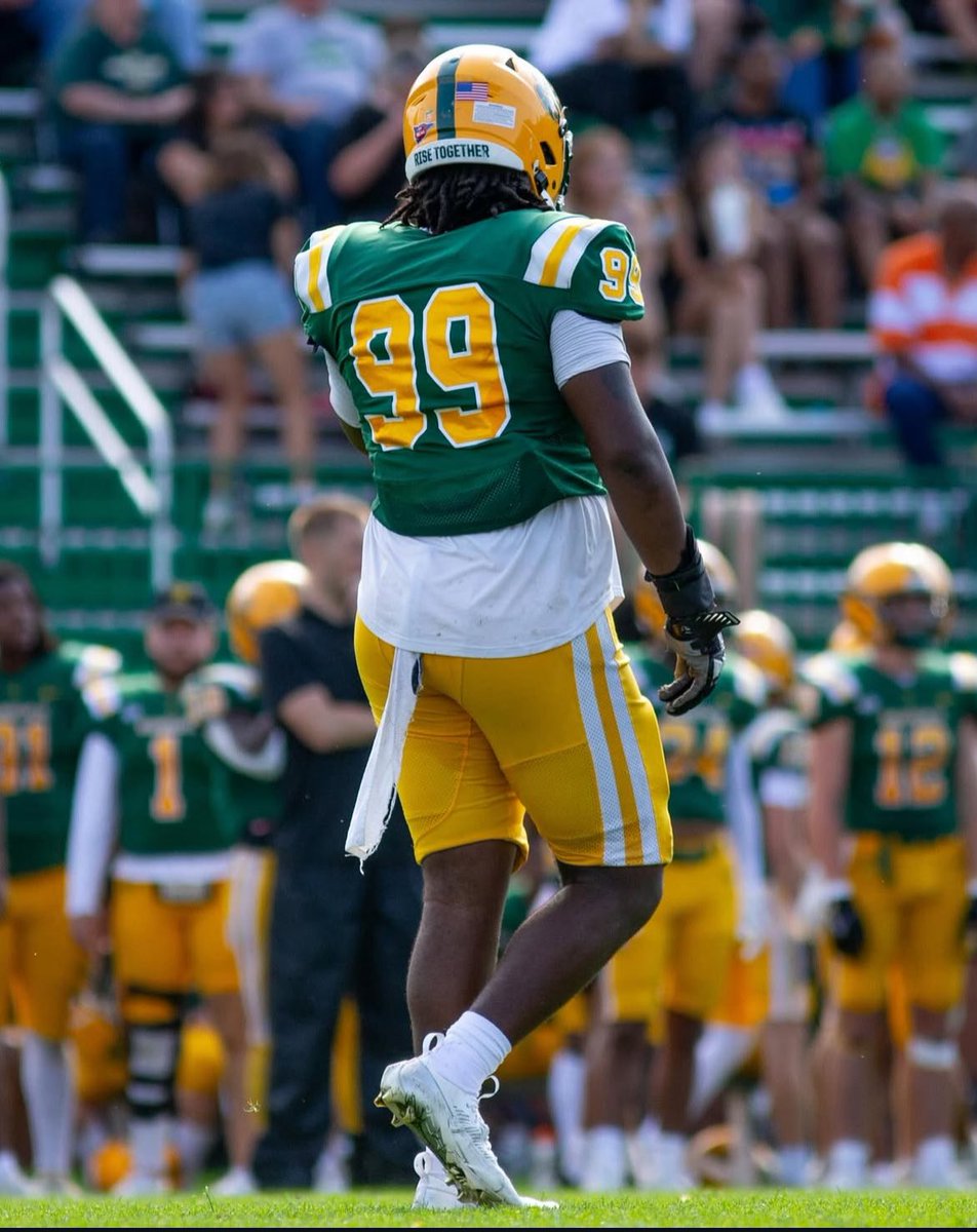 Daymein rice (@daymeinrice63) on Twitter photo #AGTG After an amazing conversation with <a href="/CoachJohnstonOL/">Chace Johnston</a> I am truly humbled and grateful to have received an offer to further my education and continue my football career!! <a href="/SVC_FTBL/">Saint Vincent College Football</a> 
#GoBearCats 
<a href="/CoachHouse76/">Coach House</a> <a href="/ABrinson_70/">Anthony Brinson</a>
<a href="/CoachCGoff/">𝐂𝐚𝐬𝐞𝐲 𝐆𝐨𝐟𝐟</a> <a href="/PineStar11/">Cheyton Pine</a> <a href="/Coach_ZShaw/">Zach Shaw</a> <a href="/Coach_Saint/">Mike Saint Germain</a> #AGTG After an amazing conversation with <a href="/CoachJohnstonOL/">Chace Johnston</a> I am truly humbled and grateful to have received an offer to further my education and continue my football career!! <a href="/SVC_FTBL/">Saint Vincent College Football</a> 
#GoBearCats 
<a href="/CoachHouse76/">Coach House</a> <a href="/ABrinson_70/">Anthony Brinson</a>
<a href="/CoachCGoff/">𝐂𝐚𝐬𝐞𝐲 𝐆𝐨𝐟𝐟</a> <a href="/PineStar11/">Cheyton Pine</a> <a href="/Coach_ZShaw/">Zach Shaw</a> <a href="/Coach_Saint/">Mike Saint Germain</a>