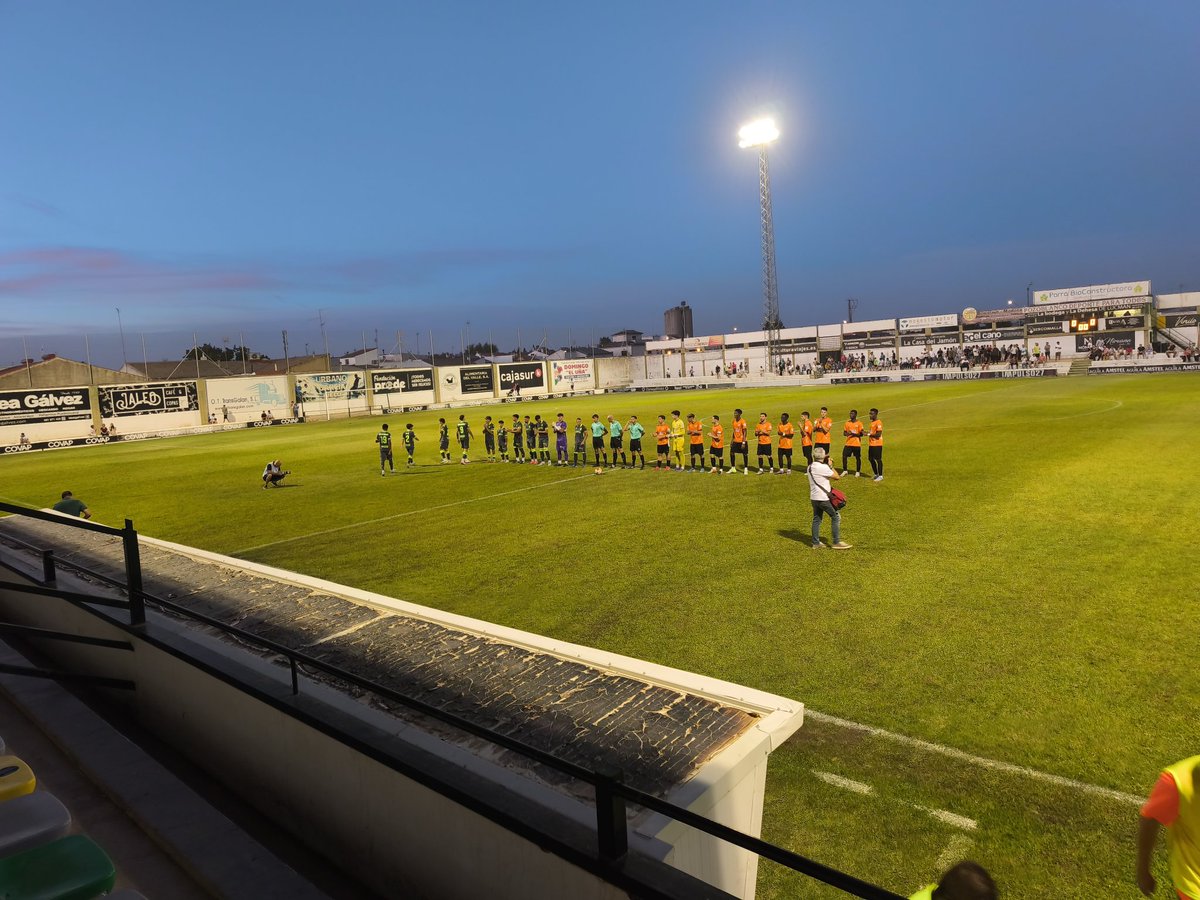 Noche de fútb⚽l en 
Pozoblanco📝!! 
<a href="/RFAF/">RFAF</a> 🇳🇬 25/26
 *Tercera Rfef_Grupo_X*
 ⚪⚫ <a href="/C_DPozoblanco/">CD Pozoblanco</a>
 🔵⚪ <a href="/ADCeuta_FC/">AD CEUTA FC</a>
📅 Viernes 5 septiembre 
⏰ 21:00 
🏟️ Ntra señora de Luna