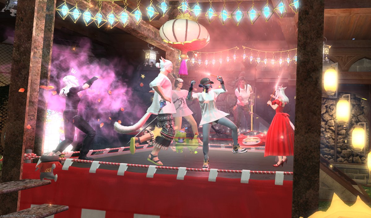 今日は #FC_TnC の半年に一度の集会！舞台は夏祭り🏮でした！

2年程前まではいつもFCで遊んでたんだけど
コロナ自粛が緩和されたりズッ友の会が発足したりで
今はFCだけで遊ぶ機会が無くなってるんで、貴重な時間✨😌

祭りハウジングやレク等準備してくれたこまめさん本当ありがとう！！🥳✨✨