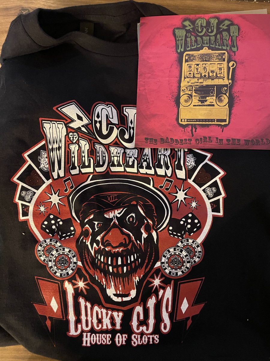 Well just look what pair of goodies just happened to turn up on the same day? Cheers ⁦<a href="/CJWildheart/">CJ Wildheart</a>⁩ @barrelandsquidger records!