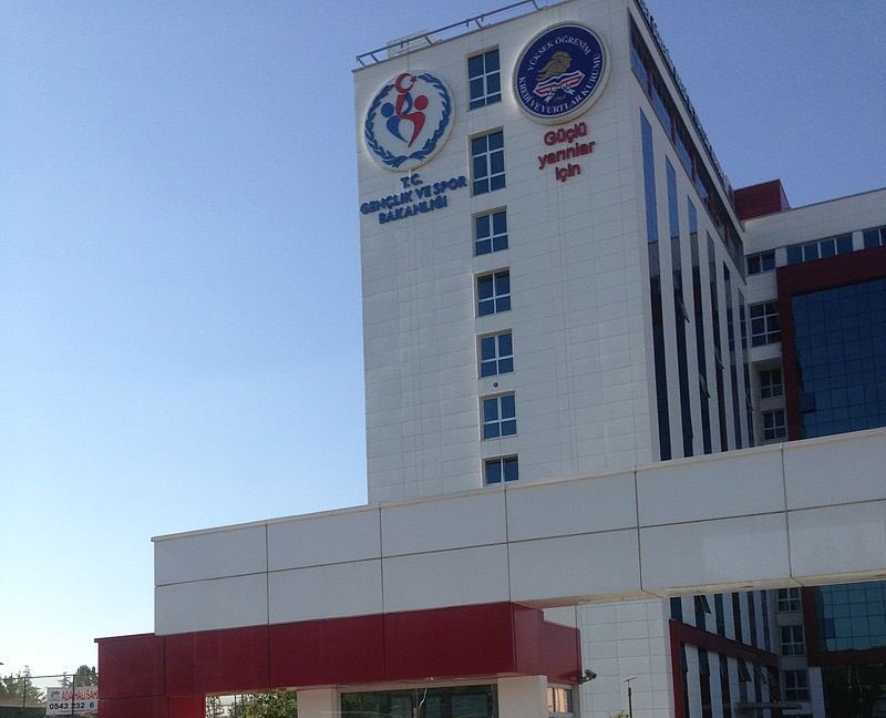 Trakya Üniversitesi’nde eylemlere katıldığı için yurttan atılan 2 üniversiteli kadının aldıkları KYK bursu/kredisi de kesildi

“Edirne Kız KYK, Selimiye Kız KYK, Kredi ve Yurtlar Müdürlüğü, Gençlik ve Spor Bakanlığına sesleniyoruz: Hesap vereceksiniz!” 

universiteli.org/trakya-univers…