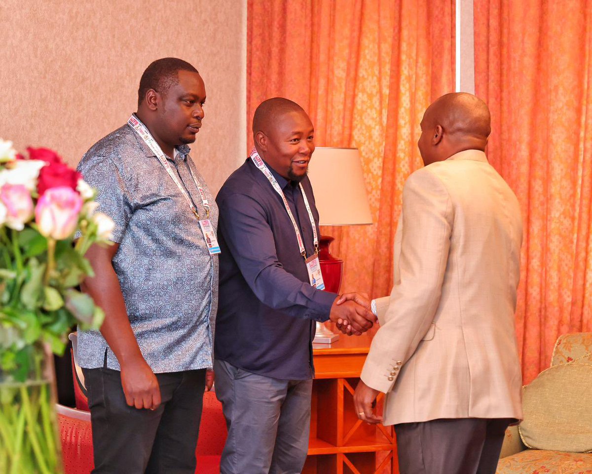 InnocentMugabe's tweet photo. Led by head of Kenya’s delegation, Deputy President H.E (Prof.) @KindikiKithure and Speaker @HonWetangula we engaged with Kenyan students studying in Algeria Universities and staff of the Kenyan Embassy in Algiers. More: https://t.co/AjGaN7facv https://t.co/nkjweBhoZB
