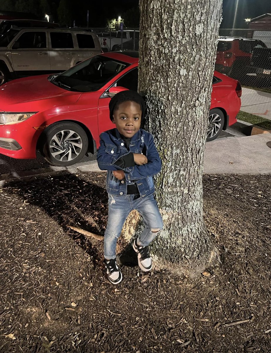 Elijah “EP” Peeks (@elijah_peeks) on Twitter photo HBD Lil Bro❤️ HBD Lil Bro❤️