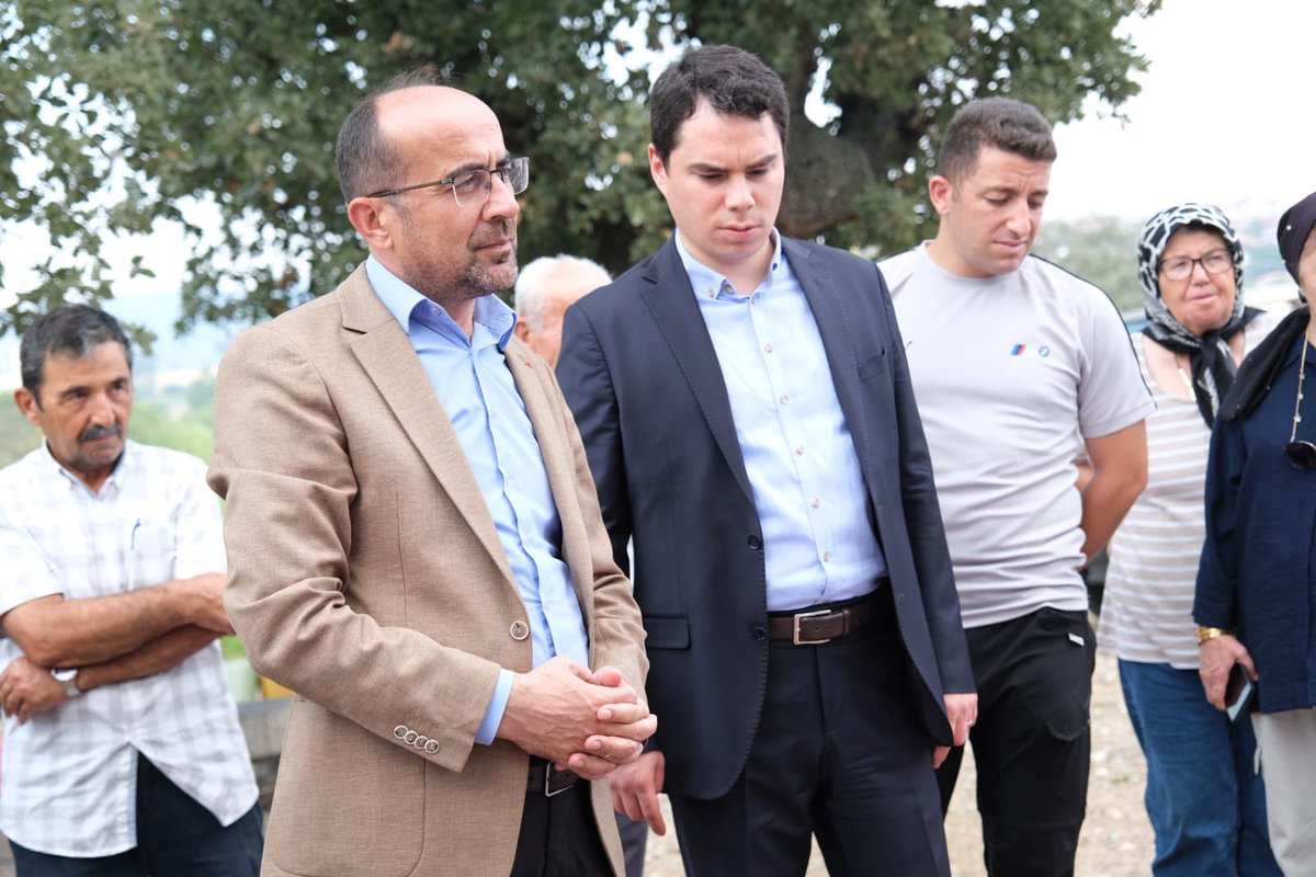 Kaymakamımız Sn.Muhammed Furkan Tuna,Belediye Başkanımız Ali Osman Tayır ile birlikte Arı Yetiştiriciliği Kurs etkinliğine katılarak kursiyer vatandaşlarımızla bir araya geldi.

Sayın Tuna, Bu güzel etkinlikte emeği geçen herkese teşekkür ederek çalışmalarında başarılar diledi.