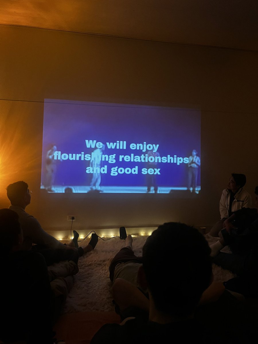 majamediaco's tweet image. 50,000 art hoes will save San Francisco

the best pitch i’ve seen in a long time, pls dm @taotechic for investment inquiries