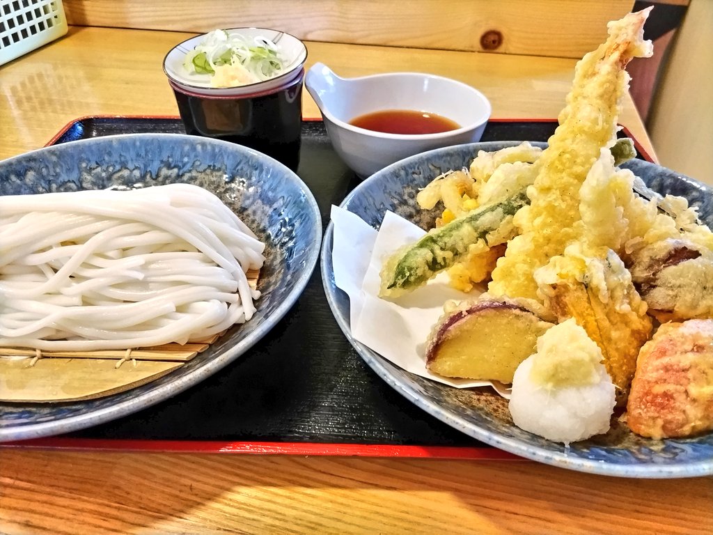 9月6日㈯おはようございます
今朝の下川町は19℃、晴れ
みなみ家は11時から開店です
皆さま良い1日を〜
#下川町
#みなみ家