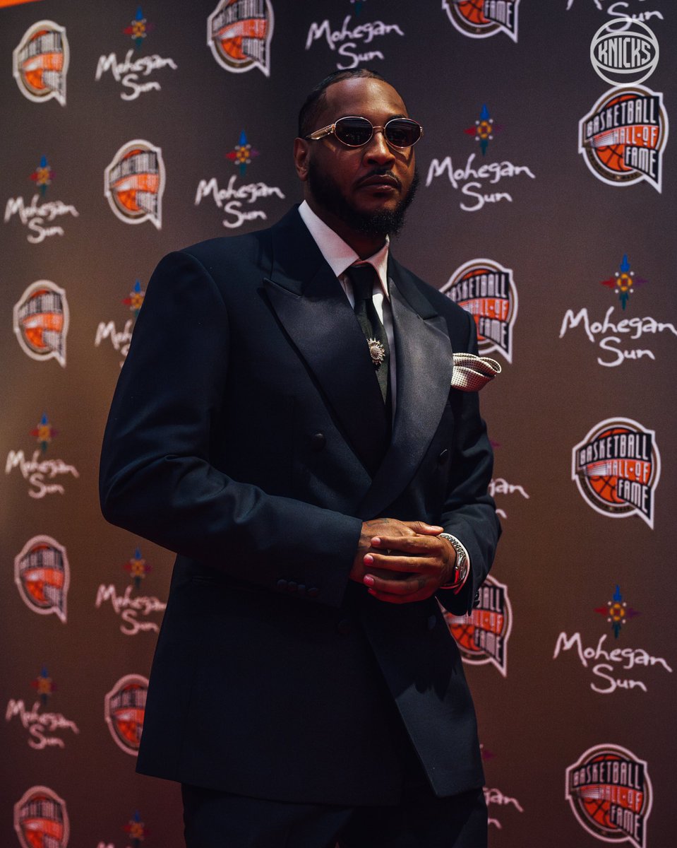 NEW YORK KNICKS tweet media
