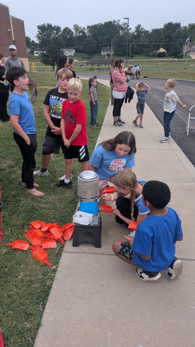 Katie Dunlap Kaletta tweet media