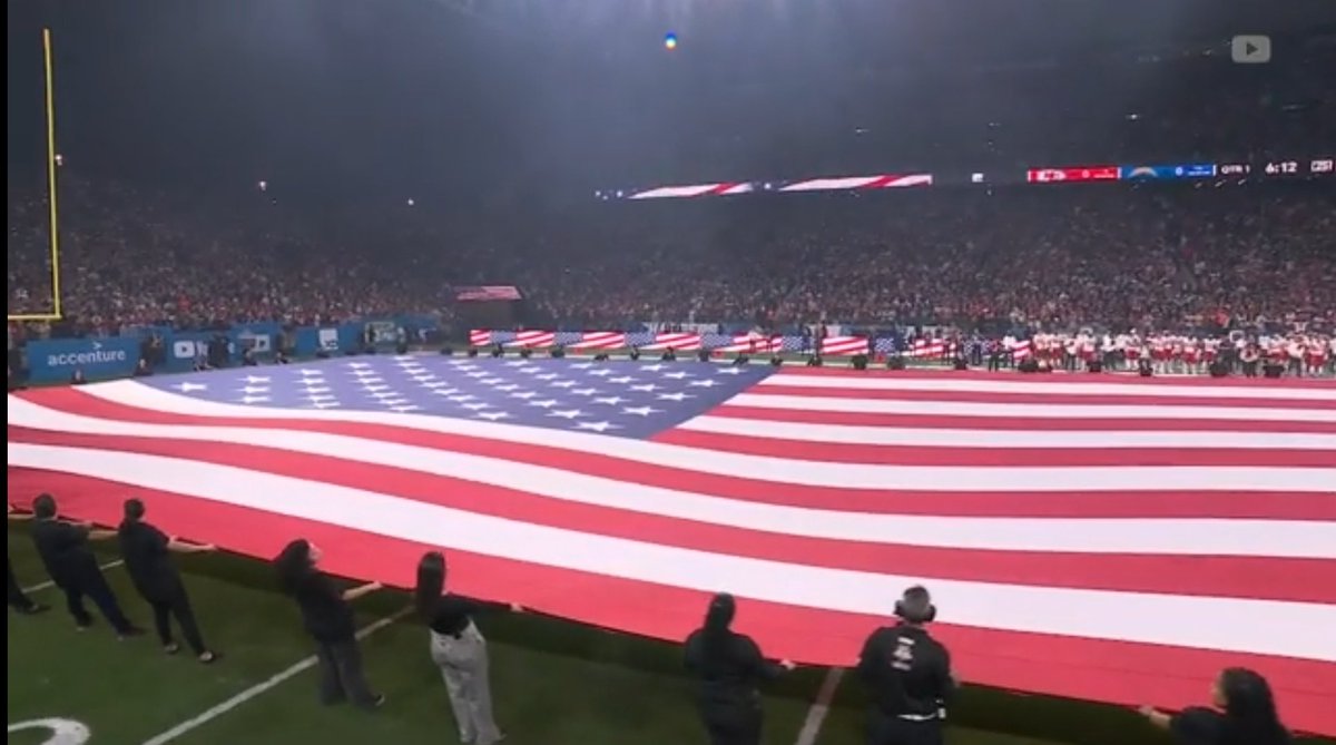 Isso foi agora na arena Corinthians
Dia triste para a nossa soberania 
E para a democracia