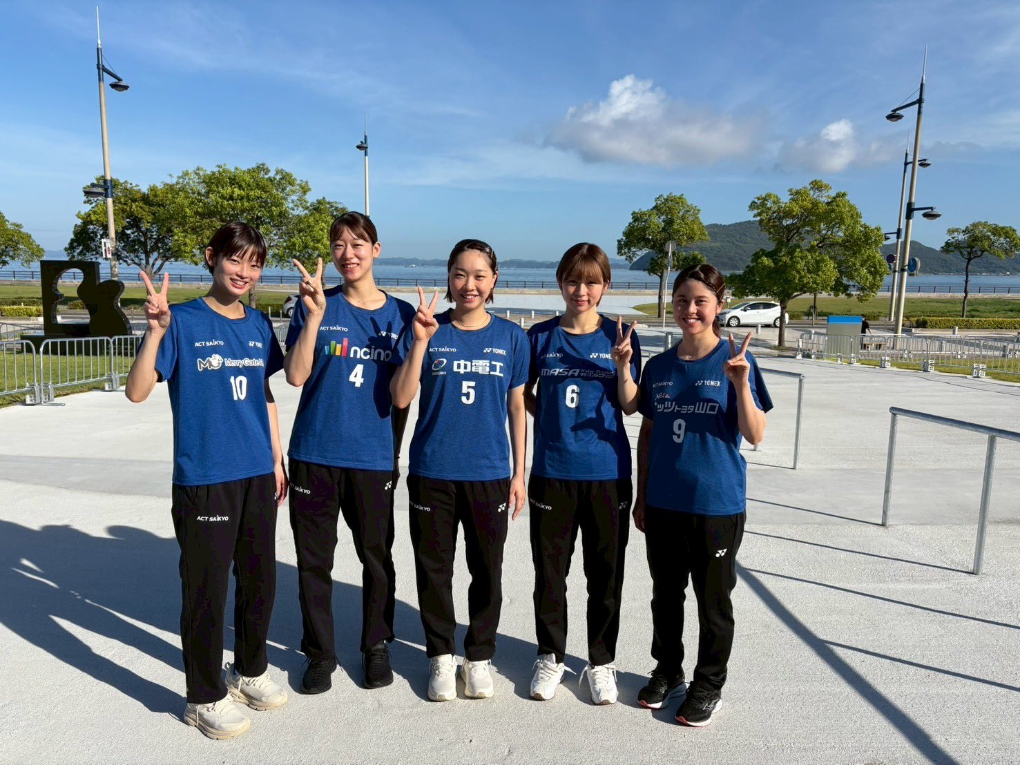 ACT SAIKYO 　バドミントンユニフォーム ACT SAIKYO バドミントン 記念Tシャツ 2024山口大会 - メルカリ