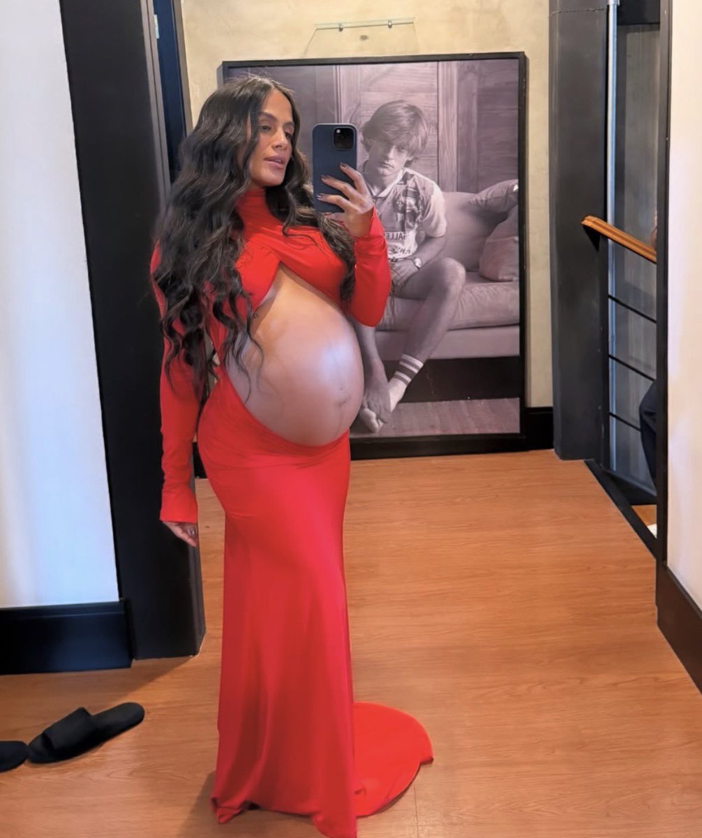 Carol Peixinho tá muito linda. 
❤️