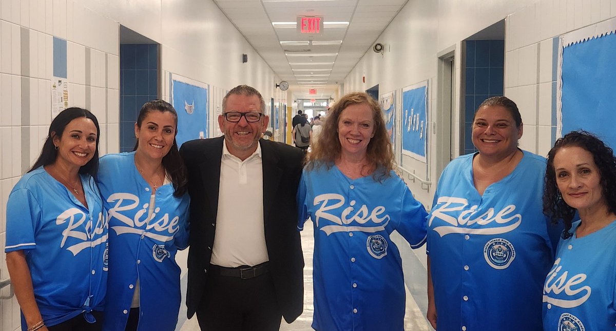 Michael Reilly tweet media