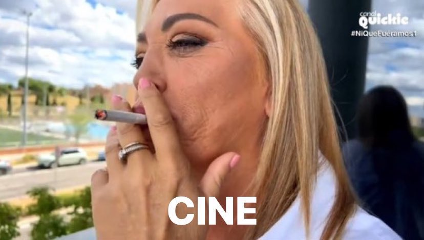 Viendo como Lydia se arrastra solo para que la dejen entrar en Mediaset.  #DeViernes